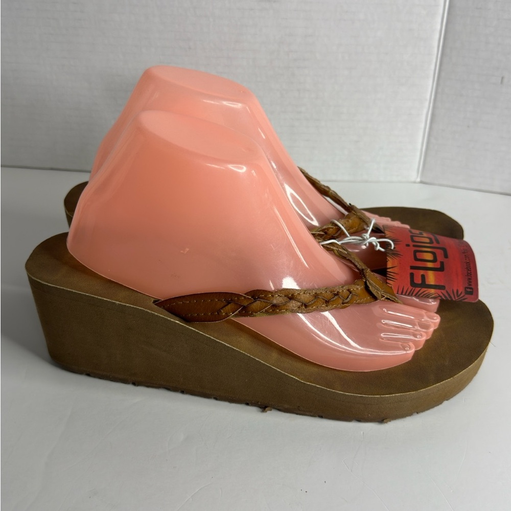 NWT Flojos Nella braided PU Strap Women's Tan high Wedge Sandals. Aval in black